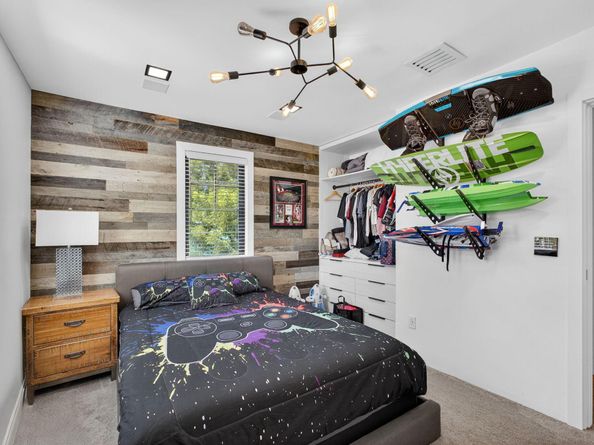 535 36th Street, West Palm Beach FL 33407