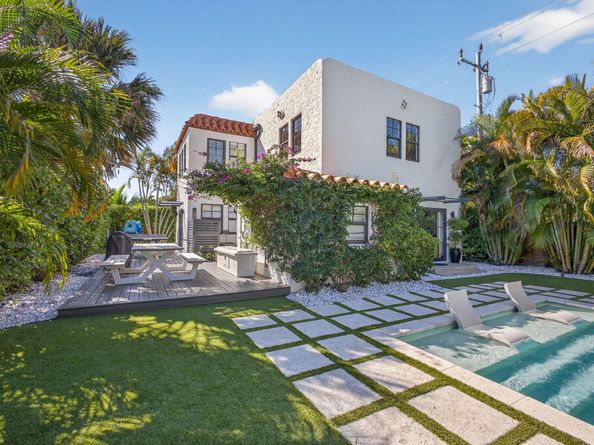 535 36th Street, West Palm Beach FL 33407