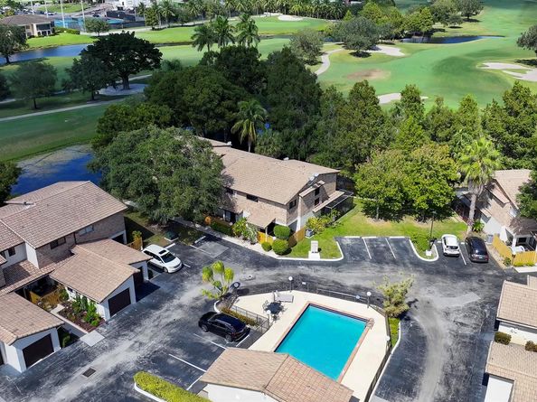 12461 NW 3rd Street C3, Plantation FL 33325