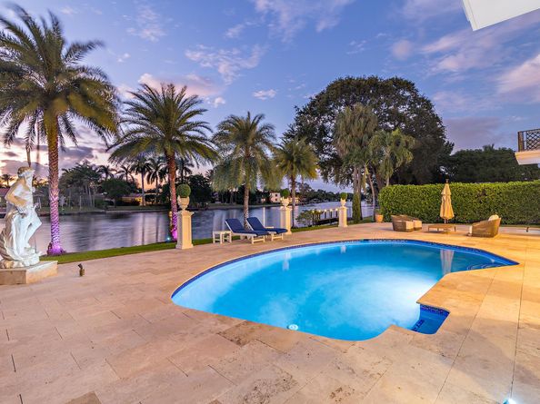 7923 Pine Tree Lane, Lake Clarke Shores FL 33406