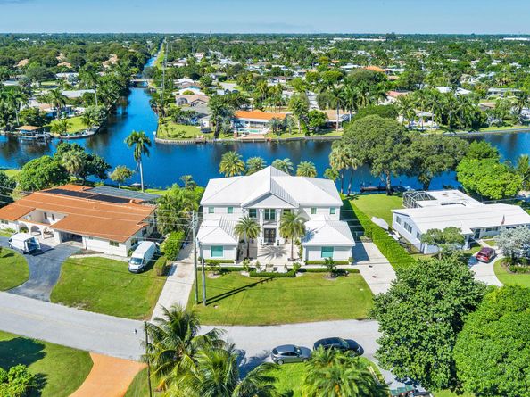 7923 Pine Tree Lane, Lake Clarke Shores FL 33406