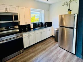 7120 SW 21 St, Miami FL 33155