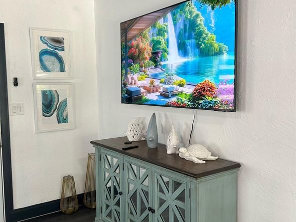 7120 SW 21 St, Miami FL 33155