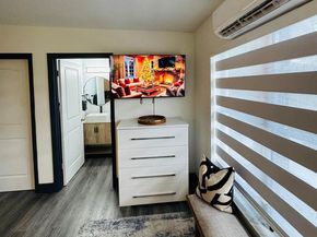 7120 SW 21 St, Miami FL 33155