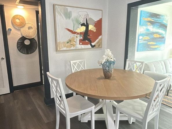 7120 SW 21 St, Miami FL 33155