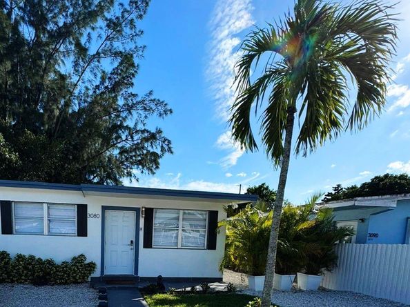 7120 SW 21 St, Miami FL 33155