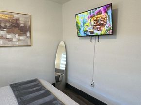 7120 SW 21 St, Miami FL 33155