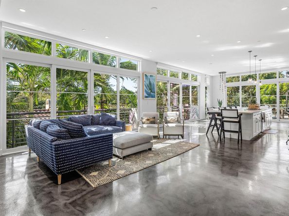 226 Palm Court, Delray Beach FL 33444