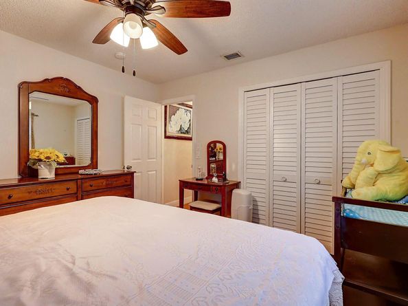 4063 Pot O Gold Street, West Palm Beach FL 33406