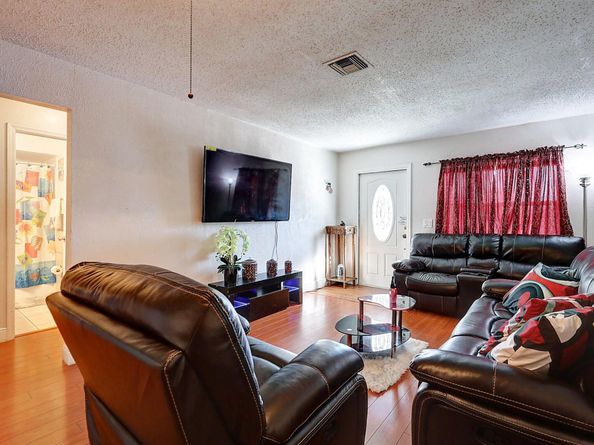 4063 Pot O Gold Street, West Palm Beach FL 33406