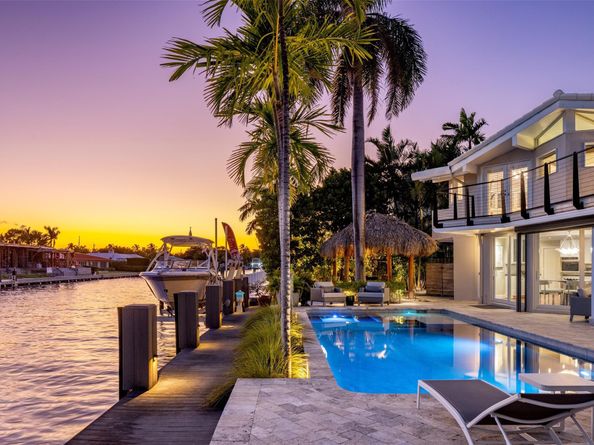 2880 NE 24th Pl, Fort Lauderdale FL 33305