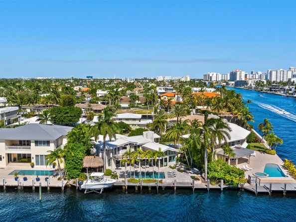 2880 NE 24th Pl, Fort Lauderdale FL 33305