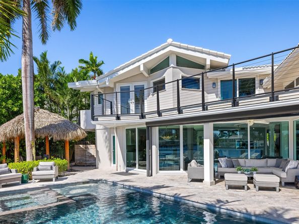 2880 NE 24th Pl, Fort Lauderdale FL 33305