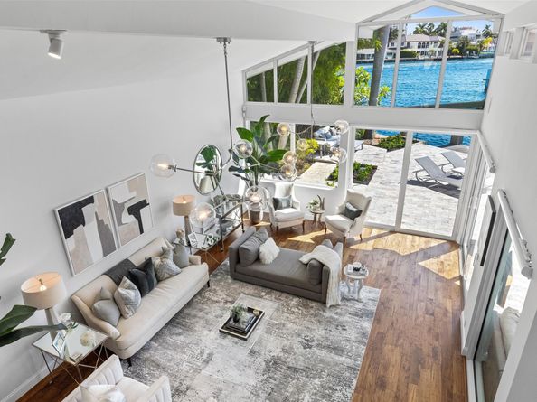 2880 NE 24th Pl, Fort Lauderdale FL 33305