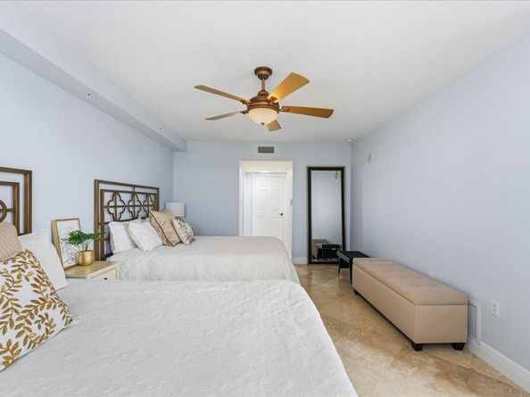 2011 N Ocean Blvd 302, Fort Lauderdale FL 33305