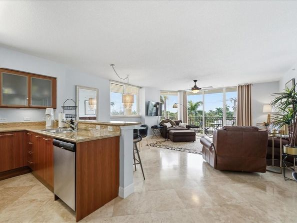 2011 N Ocean Blvd 302, Fort Lauderdale FL 33305