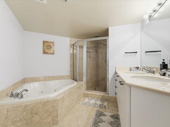 2011 N Ocean Blvd 302, Fort Lauderdale FL 33305