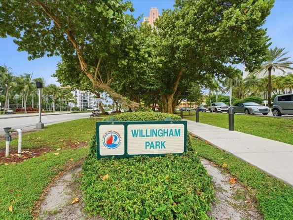 2011 N Ocean Blvd 302, Fort Lauderdale FL 33305