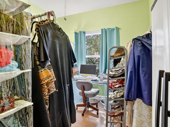 261 NE 41st Street, Oakland Park FL 33334