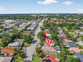 261 NE 41st Street, Oakland Park FL 33334