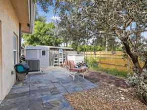 261 NE 41st Street, Oakland Park FL 33334