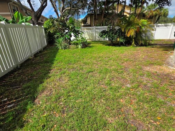 11530-32 NW 43rd St, Coral Springs FL 33065