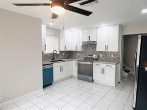 11530-32 NW 43rd St, Coral Springs FL 33065