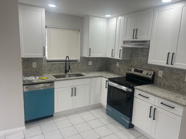 11530-32 NW 43rd St, Coral Springs FL 33065