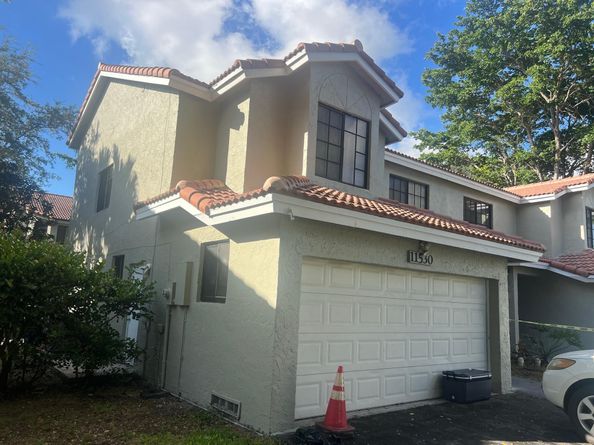 11530-32 NW 43rd St, Coral Springs FL 33065