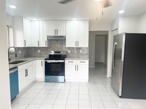 11530-32 NW 43rd St, Coral Springs FL 33065