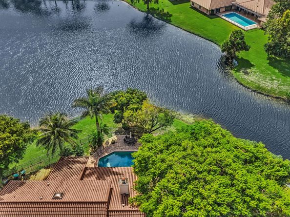 10320 NW 6th Street, Coral Springs FL 33071