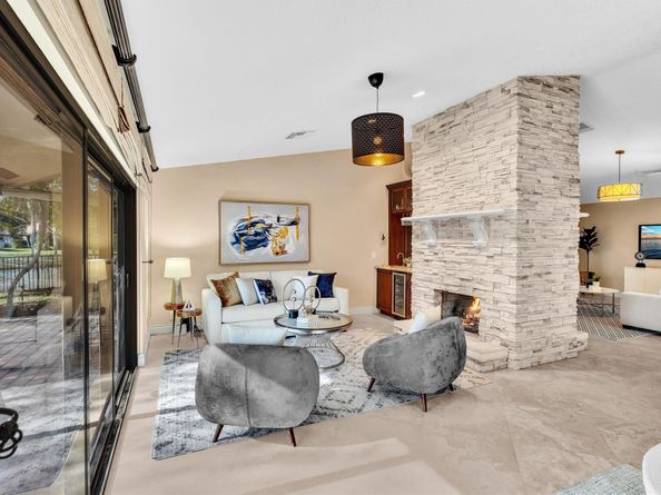 10320 NW 6th Street, Coral Springs FL 33071