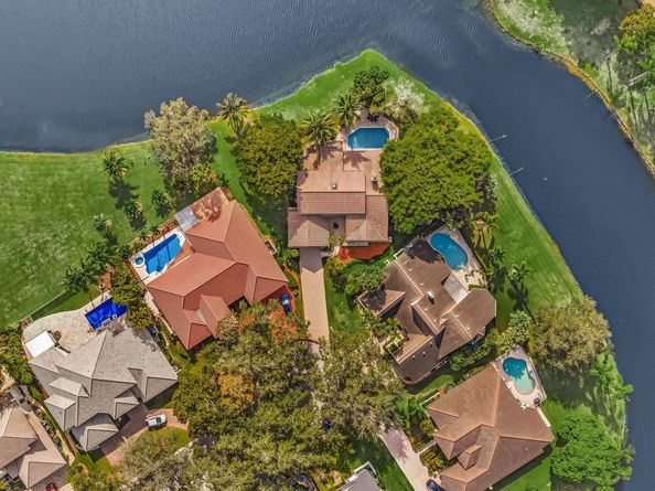 10320 NW 6th Street, Coral Springs FL 33071