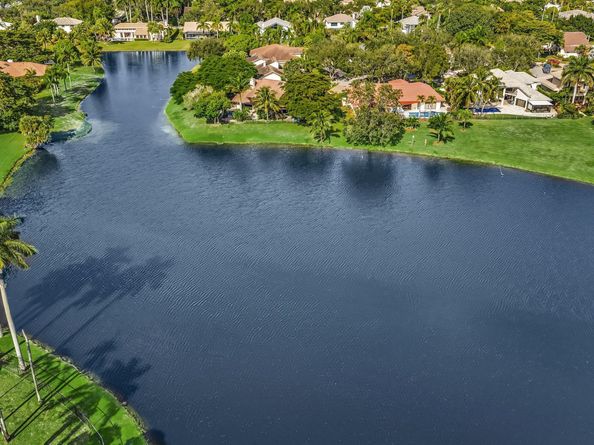 10320 NW 6th Street, Coral Springs FL 33071