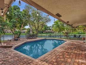 10320 NW 6th Street, Coral Springs FL 33071