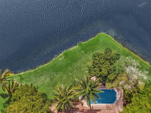 10320 NW 6th Street, Coral Springs FL 33071