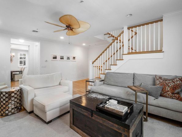 375 E Mallory Circle, Delray Beach FL 33483