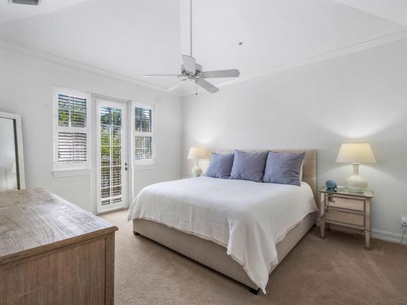 375 E Mallory Circle, Delray Beach FL 33483