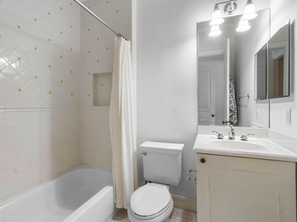 375 E Mallory Circle, Delray Beach FL 33483