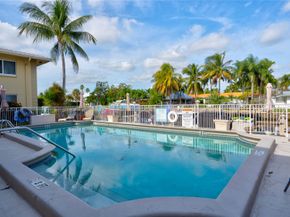 2811 NE 51st 5, Fort Lauderdale FL 33308