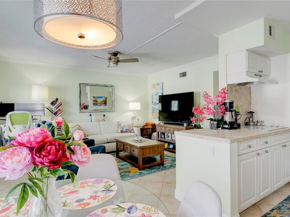 2811 NE 51st 5, Fort Lauderdale FL 33308