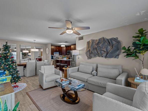 160 Cypress Club Dr 604, Pompano Beach FL 33060