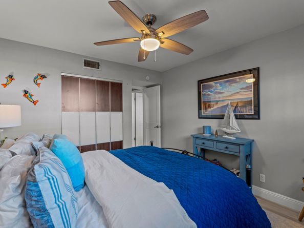 160 Cypress Club Dr 604, Pompano Beach FL 33060