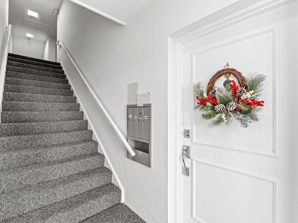 160 Cypress Club Dr 604, Pompano Beach FL 33060