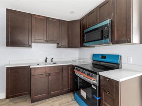 683 NW 21st St, Pompano Beach FL 33060