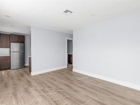 683 NW 21st St, Pompano Beach FL 33060