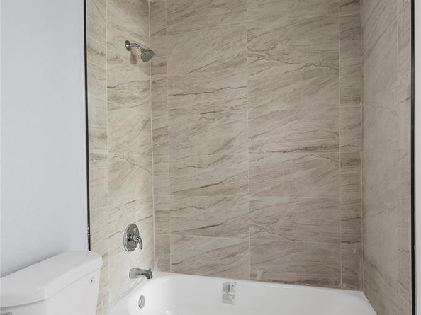 683 NW 21st St, Pompano Beach FL 33060