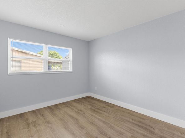 683 NW 21st St, Pompano Beach FL 33060