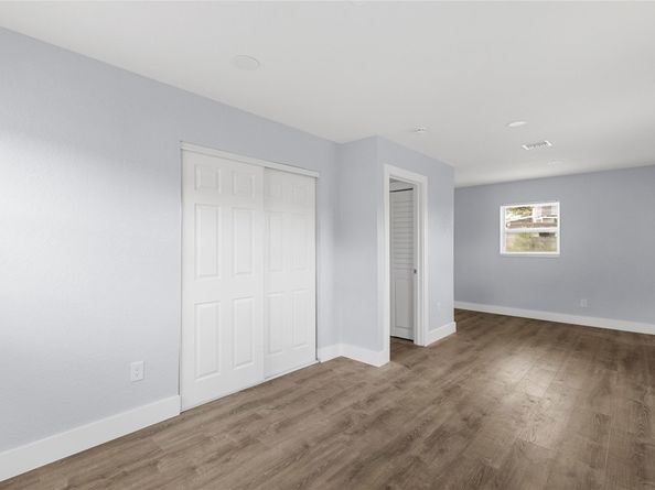 683 NW 21st St, Pompano Beach FL 33060