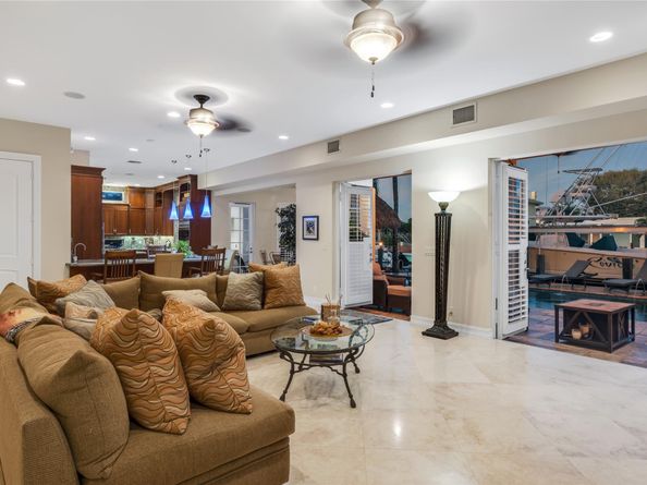 3489 NE 30th Ave, Lighthouse Point FL 33064